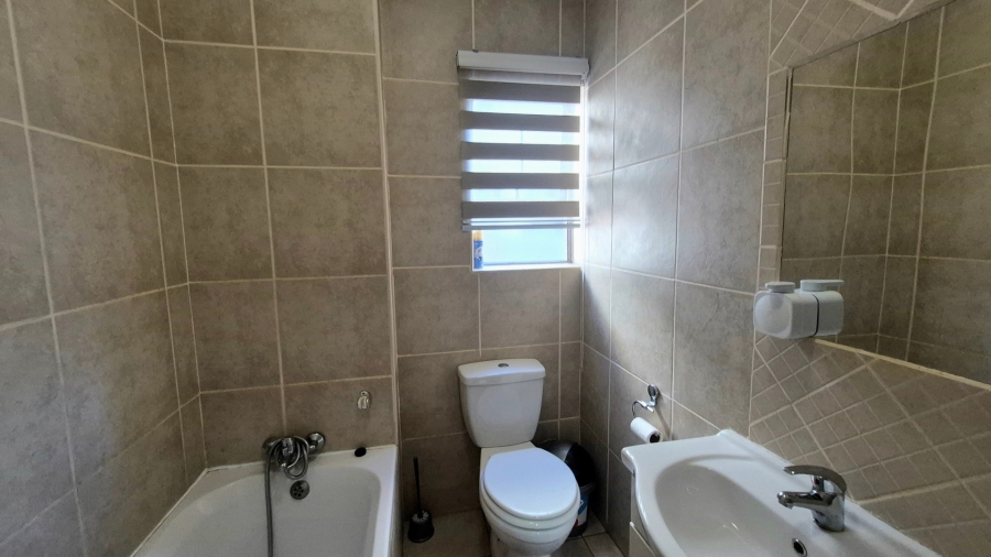 2 Bedroom Property for Sale in Dassie Rand North West